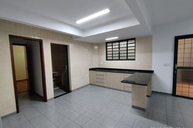 Sobrado &agrave; venda - Zona I