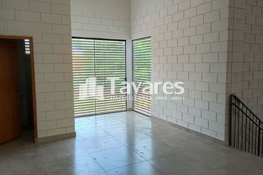 Sal&atilde;o Comercial para alugar - 1000m&sup2; - Parque Industrial II