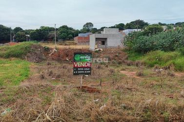 Terreno &agrave; venda - 250m&sup2; - Parque Irani