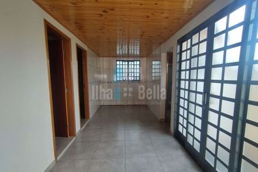 Casa para alugar - Parque Tarum&atilde;