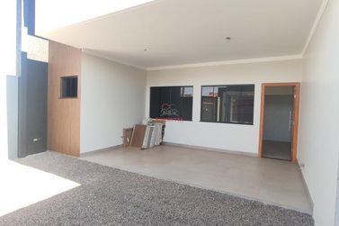 Casa &agrave; venda - 84m&sup2; - Zona I