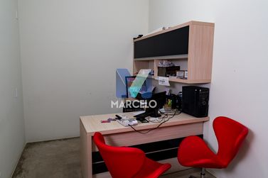 Sal&atilde;o Comercial &agrave; venda - 1470m&sup2; - Zona I