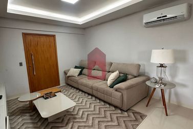 Apartamento &agrave; venda - 143m&sup2; - Zona II