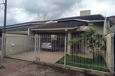 Casa &agrave; venda - 164m&sup2; - Zona IV