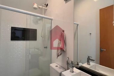 Sobrado &agrave; venda - 215m&sup2; - Centro