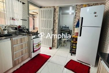 Casa &agrave; venda - 100m&sup2; - brasmadeira