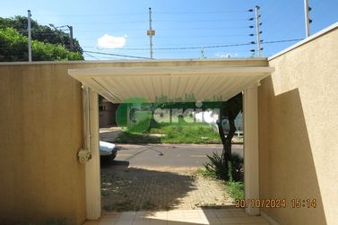 Casa &agrave; venda - 120m&sup2; - Jardim Lisboa