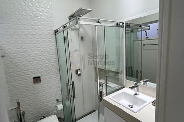 Casa &agrave; venda - 275m&sup2; - Condom&iacute;nio Royal Garden