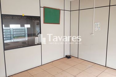 Sal&atilde;o Comercial para alugar - 4000m&sup2; - Parque 1&ordm; de Maio