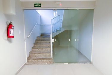 Sala Comercial &agrave; venda - 241m&sup2; - Zona I