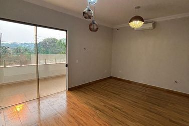 Casa para alugar - 380m&sup2; - Jardim Imigrantes II