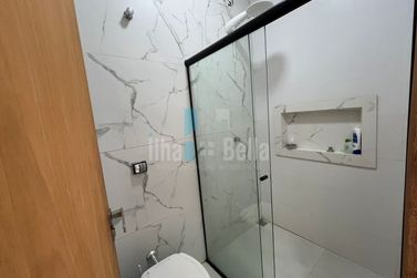 Ch&aacute;cara &agrave; venda - 