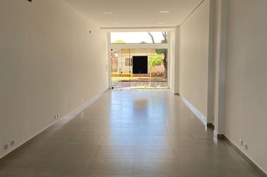 Sobrado &agrave; venda - 247m&sup2; - Zona V