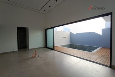 Casa &agrave; venda - 200m&sup2; - Parque Residencial Interlagos II