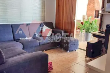 Casa &agrave; venda - Zona I-A
