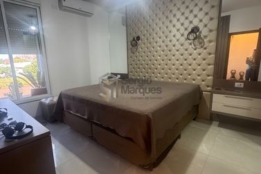 Casa &agrave; venda - 200m&sup2; - Jardim Colorado