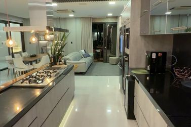 Casa &agrave; venda - 403m&sup2; - Jardim Alphavile