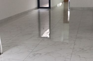 Casa &agrave; venda - 251m&sup2; - Jardim Castelo Branco