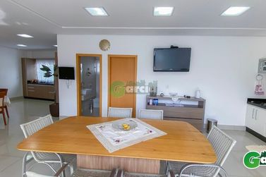 Apartamento &agrave; venda - 279m&sup2; - Zona II
