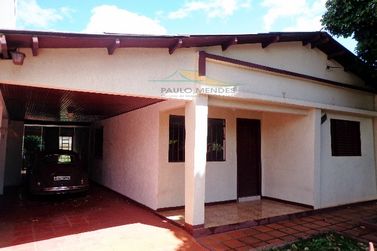 Casa &agrave; venda - 140m&sup2; - Zona Armazem