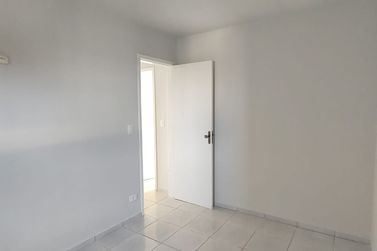 Apartamento &agrave; venda - 51m&sup2; - Zona II