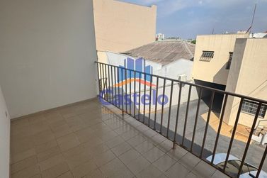 Apartamento para alugar - 71m&sup2; - ZONA I