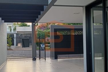Casa &agrave; venda - 142m&sup2; - Jardim Birig&uuml;i