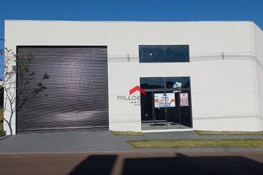 Sal&atilde;o Comercial &agrave; venda - 355m&sup2; - Zona V