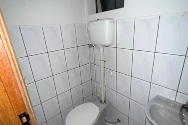 Sala Comercial para alugar - 80m&sup2; - Zona III