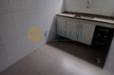Sal&atilde;o Comercial para alugar - 432m&sup2; - Zona III