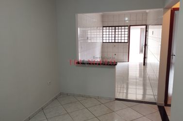 Casa para alugar - VITORIA REGIA