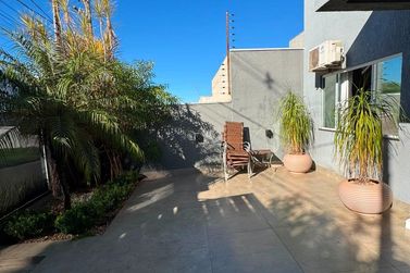 Casa &agrave; venda - 145m&sup2; - Jardim Yoshi