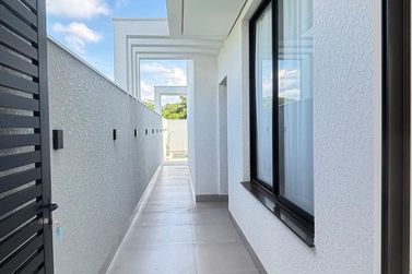 Casa &agrave; venda - 250m&sup2; - Residencial Royal Garden