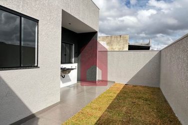 Casa &agrave; venda - 66m&sup2; - Jardim Sakai