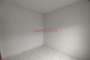 Casa para alugar - 111m&sup2; - JARDIM TROPICAL
