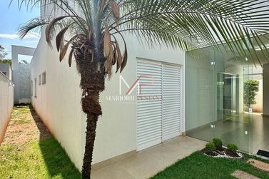 Casa &agrave; venda - 217m&sup2; - Rua Gaivota