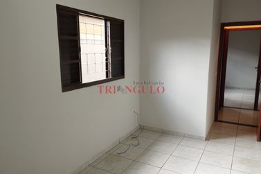 Casa para alugar - VITORIA REGIA