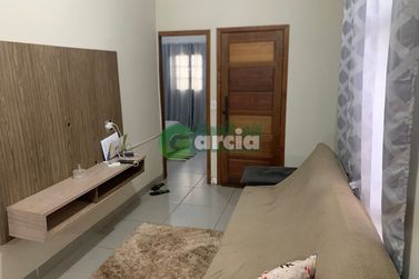 Casa &agrave; venda - 100m&sup2; - Parque das Jaboticabeiras