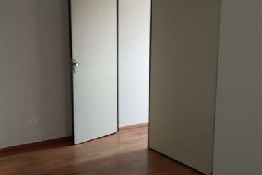 Apartamento para alugar - 40m&sup2; - Zona III