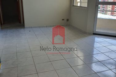 Apartamento &agrave; venda - 70m&sup2; - Zona III