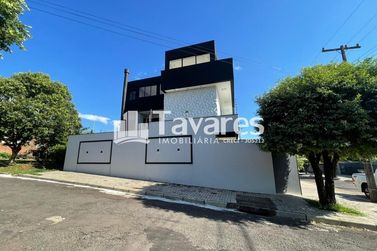 Sobrado &agrave; venda - 102m&sup2; - Jardim Colibri