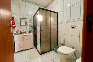 Sobrado &agrave; venda - 123m&sup2; - ZONA V