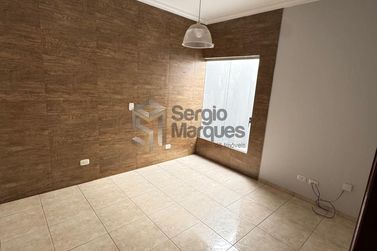 Casa &agrave; venda - 250m&sup2; - Jardim Bandeirantes