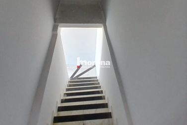 Sal&atilde;o Comercial para alugar - 350m&sup2; - Zona IV