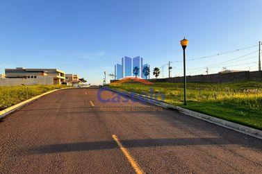Terreno &agrave; venda - 313m&sup2; - ZONA III