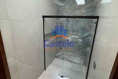 Casa &agrave; venda - 185m&sup2; - PARQUE BANDEIRANTES