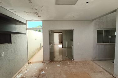 Sobrado &agrave; venda - 233m&sup2; - Parque Laguna