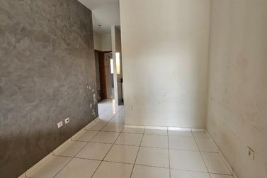 Casa &agrave; venda - 95m&sup2; - Parque Residencial Montreal