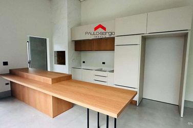 Casa &agrave; venda - 110m&sup2; - Jardim Cima