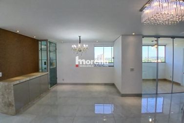 Apartamento &agrave; venda - 169m&sup2; - Zona I